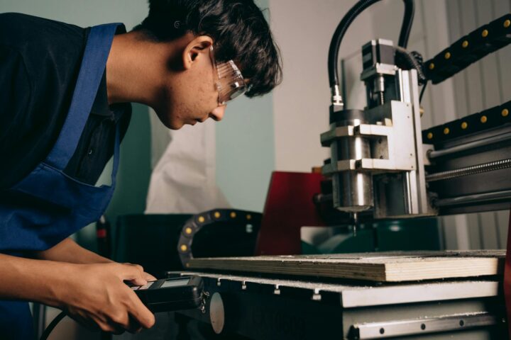 Shapeoko 5 Pro avis : la CNC qui convainc les makers sérieux